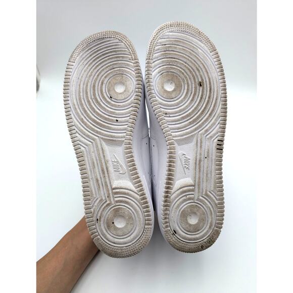 Nike Air Force 1 '07 Casual Shoes CW2288-111 Men's White Size US12 EU46 - Picture 7 of 10